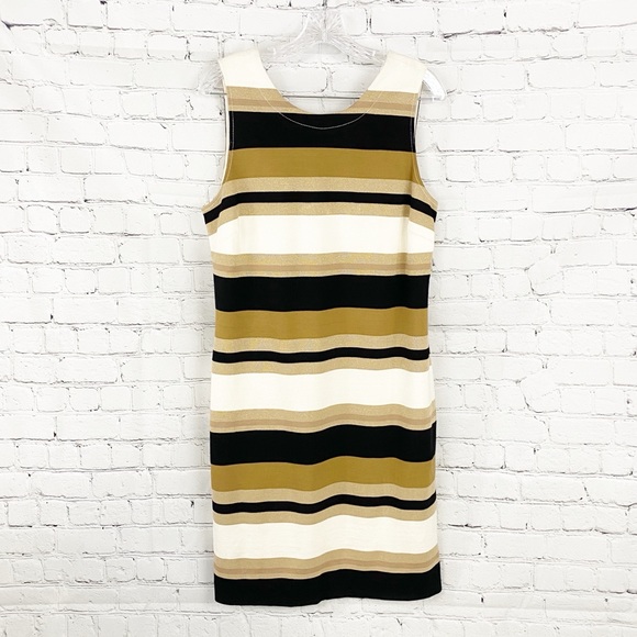 Banana Republic Dresses & Skirts - Banana Republic Gold Dress. SZ 14